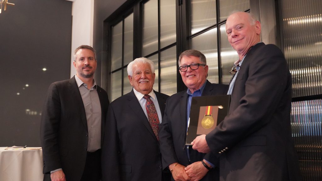 Allen Messer receives award